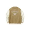 Baseballjacke mit Buchstabenprint „Tan White Black“