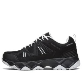 Crossbar Low-Top Schwarz/Weiß