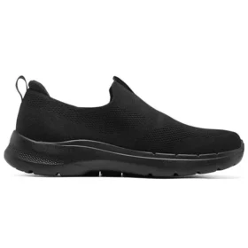 Go Walk 6 Slipper „Triple Black“