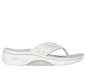 Go Walk Arch Fit 2.0 Sandale – Claire