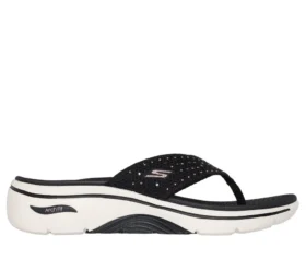 Go Walk Arch Fit 2.0 Sandale – Claire