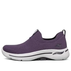 Go Walk Arch Fit „Iconic – Lila“