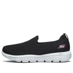 Go Walk Evolution Ultra Loafers Schwarz/Weiß
