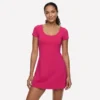 Go Walk Kleid mit Rundhalsausschnitt und kurzen Ärmeln Go Walk Kleid mit Rundhalsausschnitt und kurzen Ärmeln