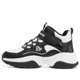 Kozmiks „White Black“