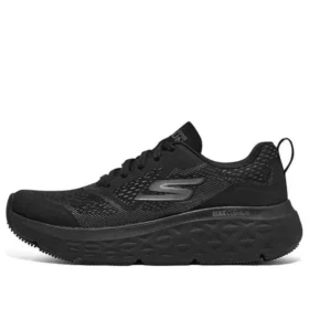 Max Cushioning Delta „Triple Black“