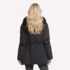 Minimalistischer Parka
