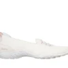 Relaxed Fit: Atmen Sie tief durch – ein wunderbares Gefühl Relaxed Fit: Atmen Sie tief durch – ein wunderbares Gefühl