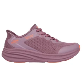 Skechers Slip-ins: BOBS Skillz – Too Essential