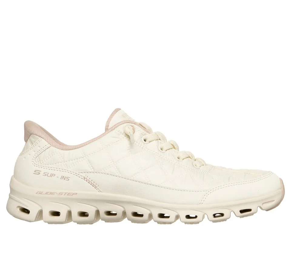 Skechers Slip-ins: Glide-Step – Bequeme Passform für entspanntes Tragen Skechers Slip-ins: Glide-Step – Bequeme Passform für entspanntes Tragen