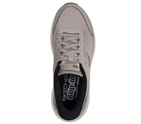 Skechers Slip-ins: Max Cushioning Endeavour – Cardova
