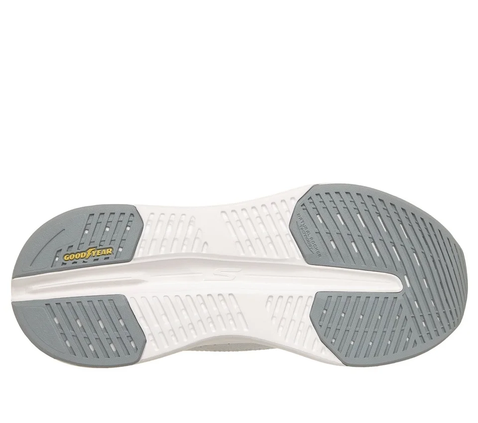 Skechers Slip-ins: Max Cushioning Glide-Step – Oaklin Skechers Slip-ins: Max Cushioning Glide-Step – Oaklin