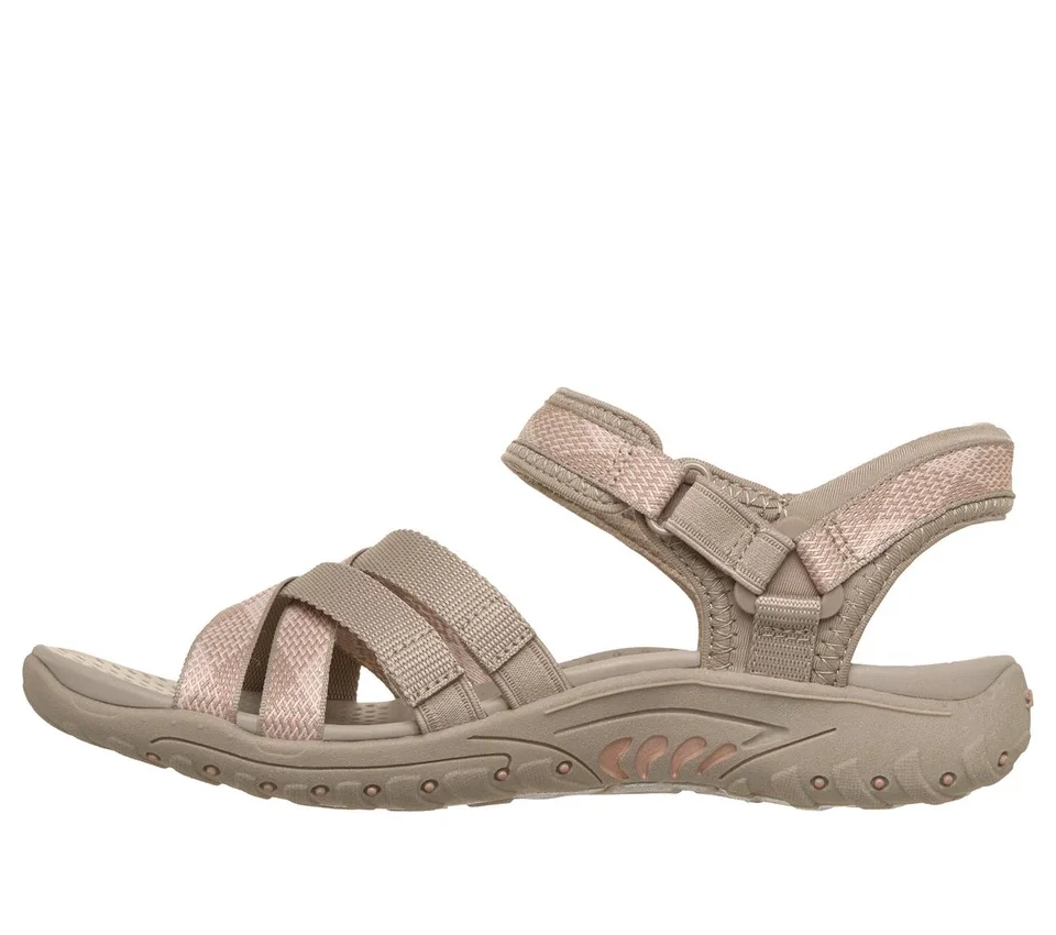 Skechers Slip-ins: Reggae – Gentle Stroll Skechers Slip-ins: Reggae – Gentle Stroll