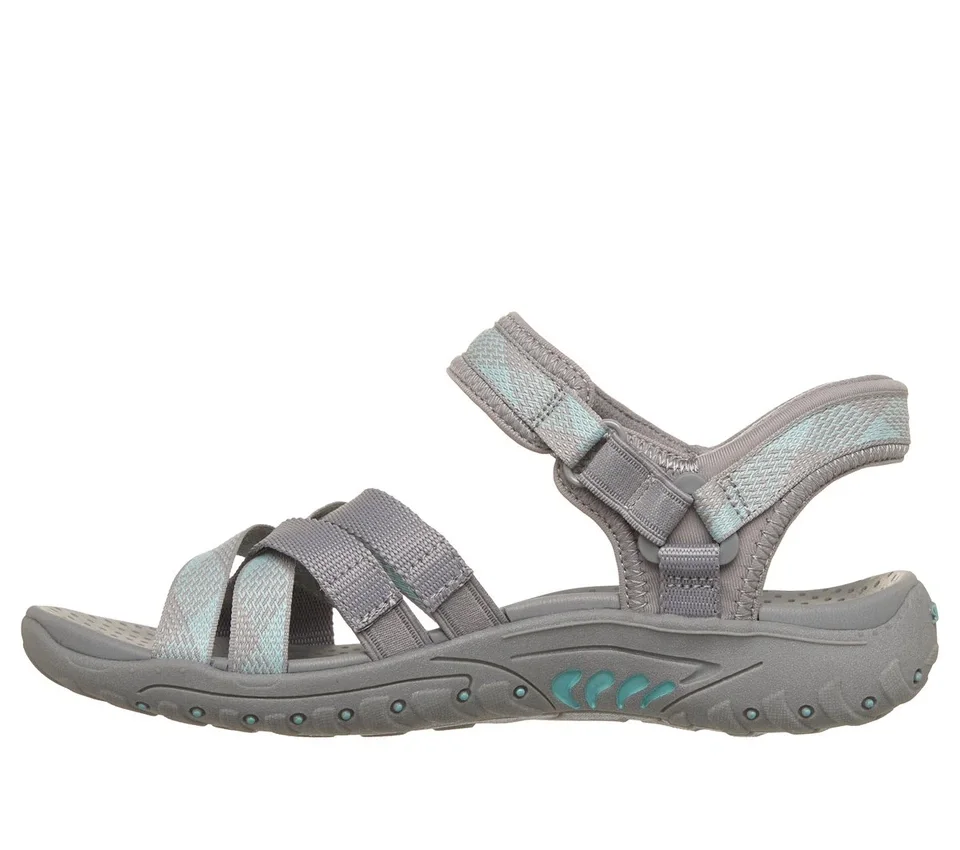 Skechers Slip-ins: Reggae – Gentle Stroll Skechers Slip-ins: Reggae – Gentle Stroll