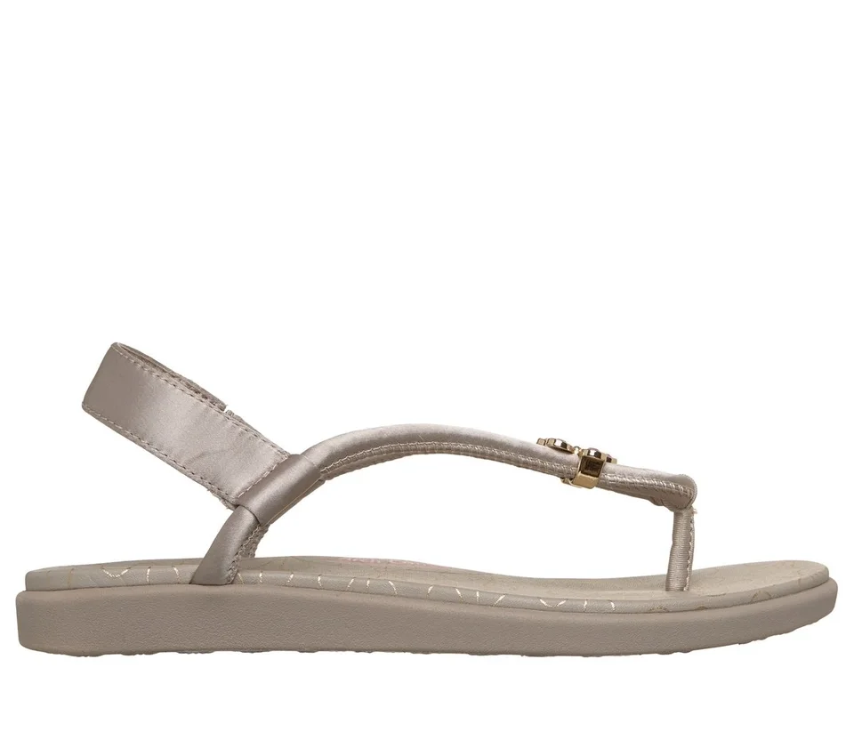 Slide-Ups: Meditation Luxe – Atemberaubender Charme Slide-Ups: Meditation Luxe – Atemberaubender Charme