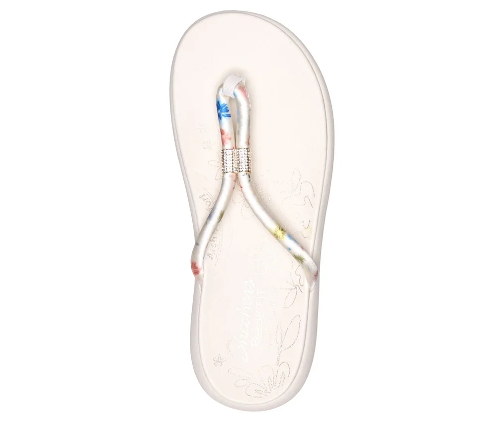 Slide-Ups Relaxed Fit: Asana Luxe – Lebendige Schönheit Slide-Ups Relaxed Fit: Asana Luxe – Lebendige Schönheit