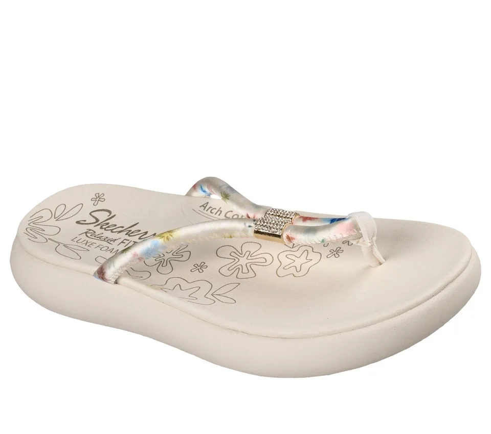 Slide-Ups Relaxed Fit: Asana Luxe – Lebendige Schönheit Slide-Ups Relaxed Fit: Asana Luxe – Lebendige Schönheit