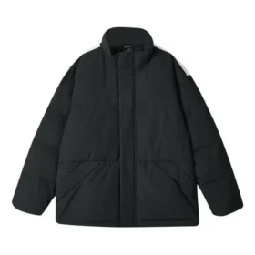 Sport Lifestyle Series Daunenjacke mit Reißverschluss und Buchstabenprint „Schwarz Weiß Grün“