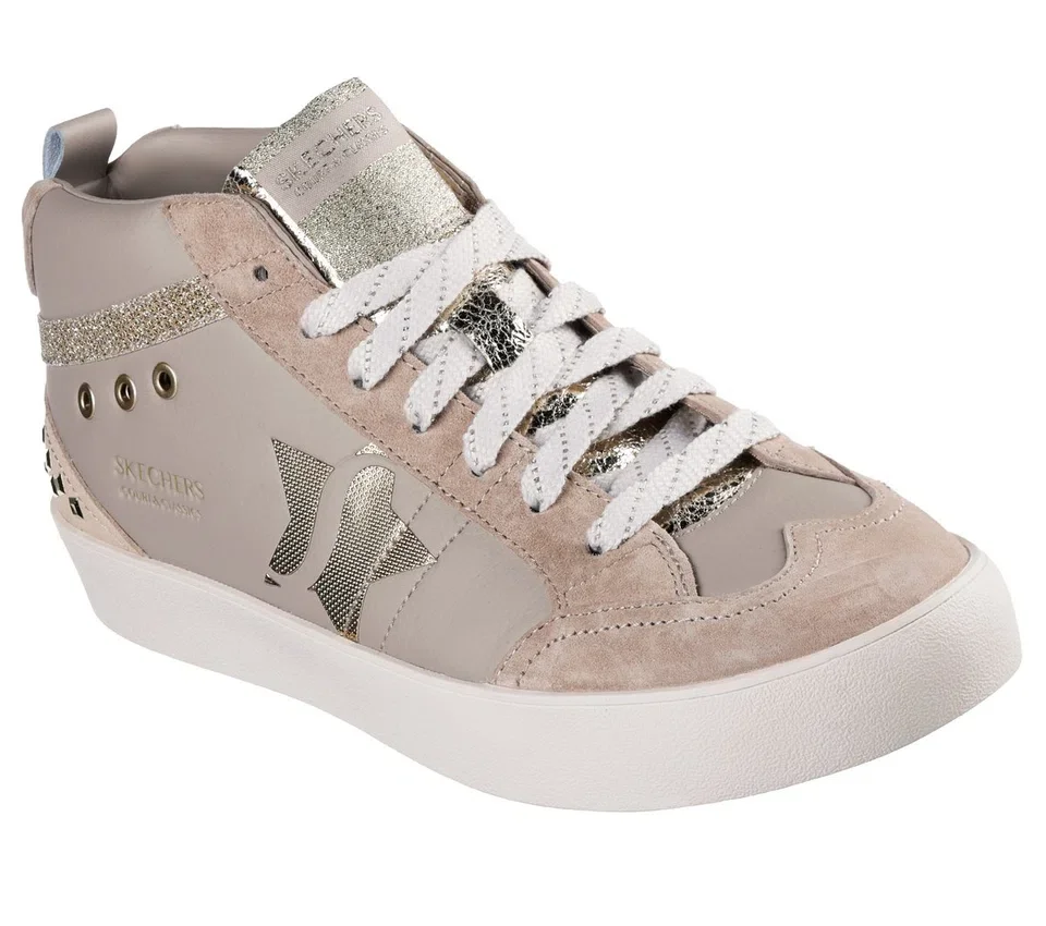 Strand Star – Studded Step Strand Star – Studded Step