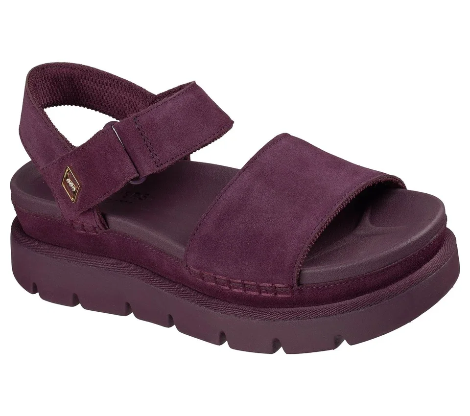 Street Hiker Breeze – Shore Heights Street Hiker Breeze – Shore Heights