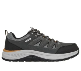 Waterproof, Relaxed Fit: Stannis – Ethan