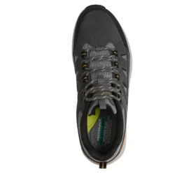 Waterproof, Relaxed Fit: Stannis – Ethan